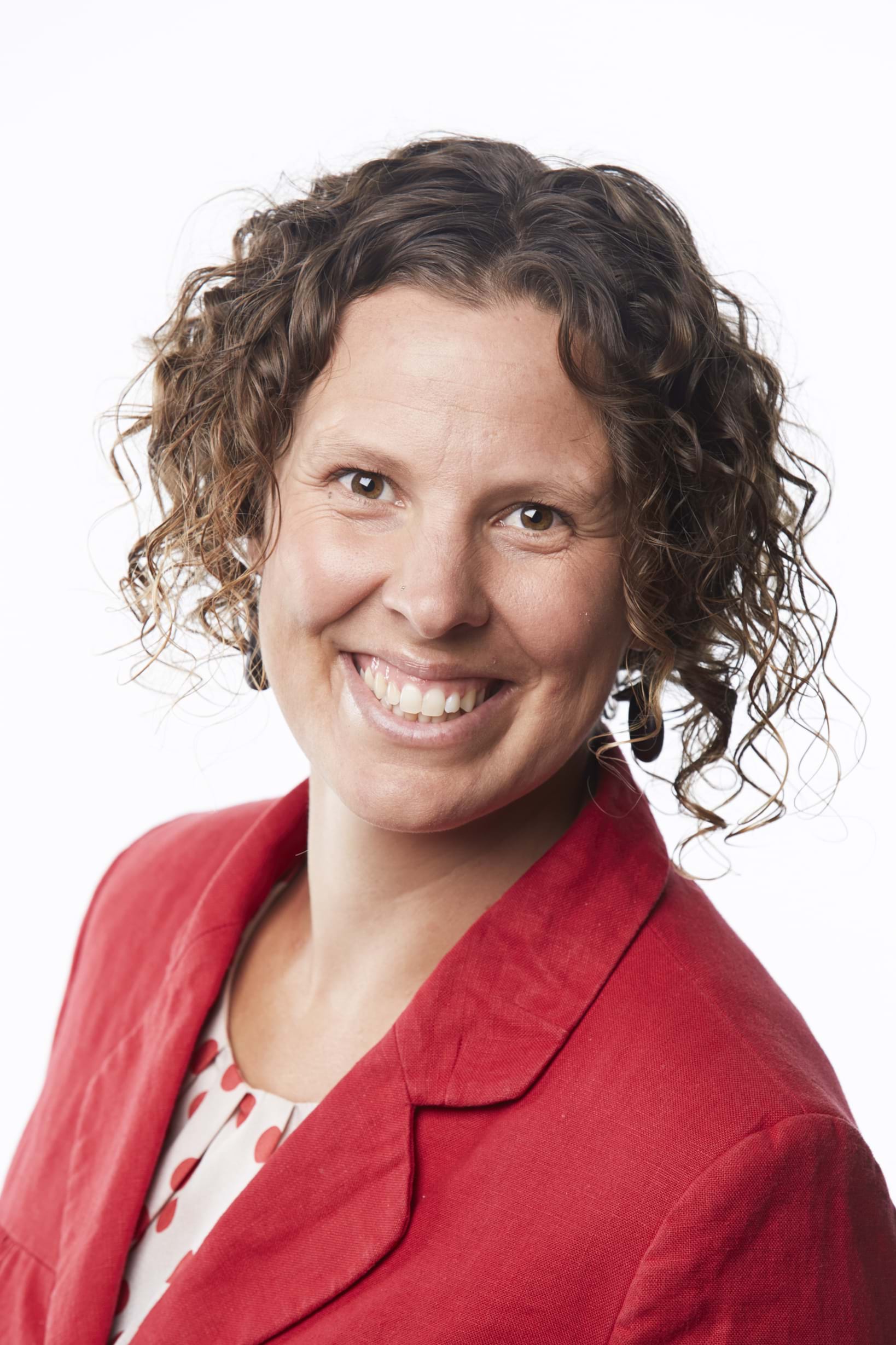 Corporate Portrait Photography | Melbourne Photography | Individual head and shoulders corporate portrait of woman on white background